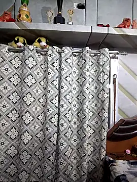 Anushka14321's cam snapshot