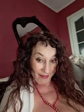 GypsyEsmeralda live sex cam