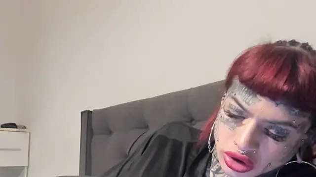 tamarapervert live sex cam