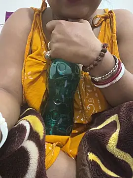 Miss-khwahish live sex cam