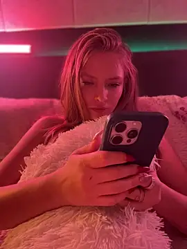 AnastasiaAniess live sex cam