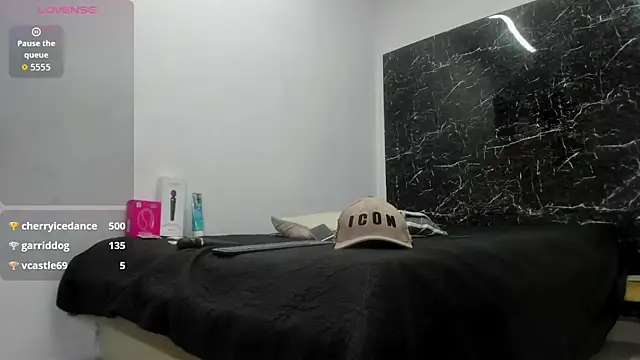 ada-brooke's cam snapshot