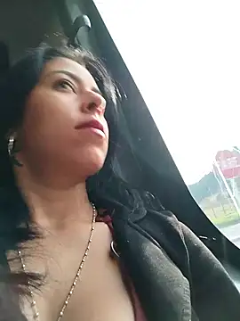 Luianna's cam snapshot