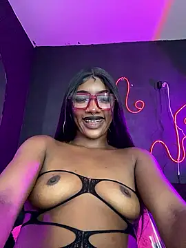 TIFFANYYSTAR's cam snapshot