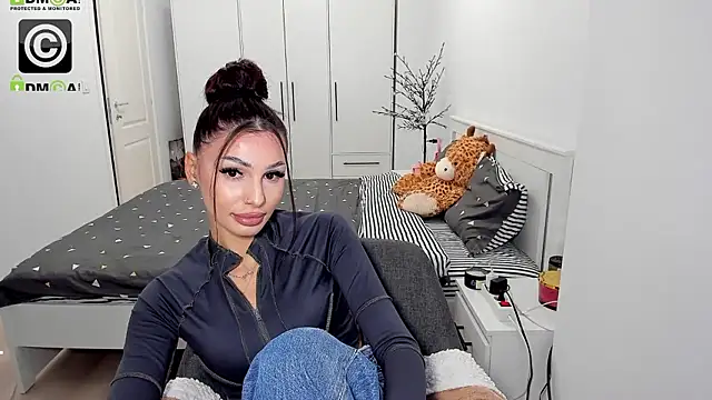 HelenShawn live sex cam