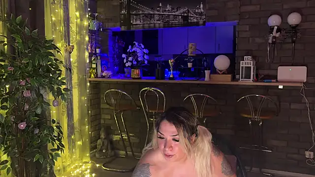 Monageil live sex cam