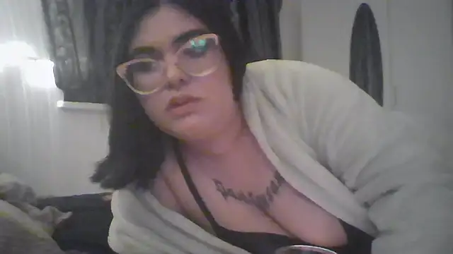 alexaandreea99's cam snapshot