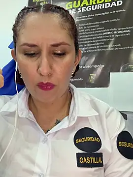 Megan-01-'s cam snapshot