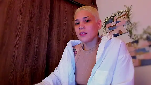 Charlee_pink live sex cam