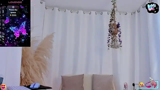 Helena-Fits live sex cam