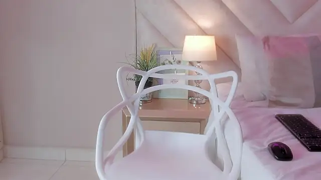 angie__x's cam snapshot