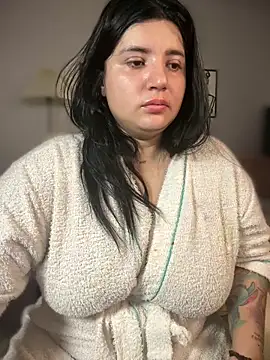 horny_roomiess live sex cam