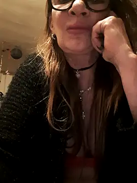 gildamilf live sex cam