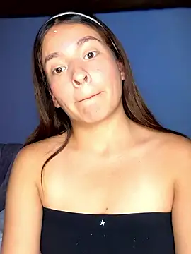 Talia_Bonet live sex cam