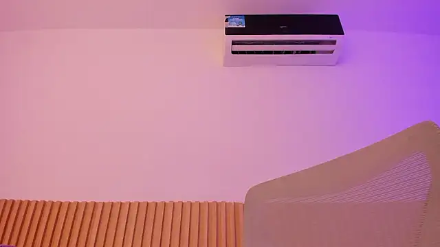 OliviaSweett's cam snapshot