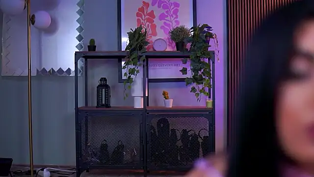 RavennaDArcy's cam snapshot