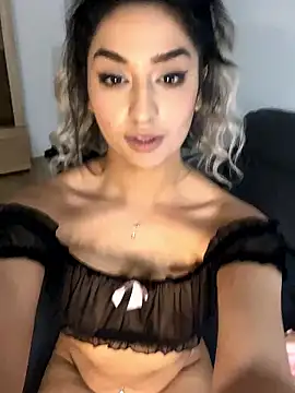 Mia_spicyy's cam snapshot