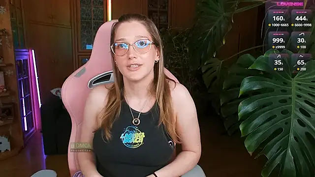 NicoleFaith's cam snapshot