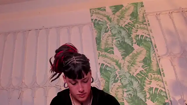 _sharlotte777 live sex cam