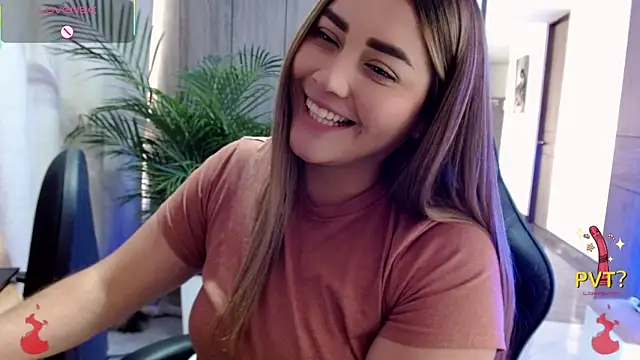 Lucia_star__'s cam snapshot