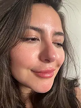 sukhakunis1 live sex cam