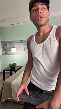 RaphaelDufort live sex cam