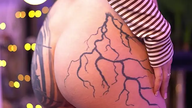 AkaliLuna's cam snapshot