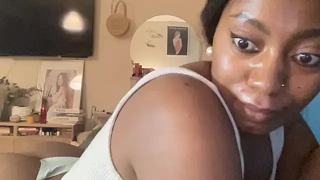 Veemoney's cam snapshot