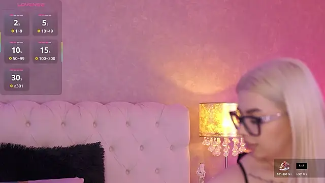 DahliaMoonfire's cam snapshot