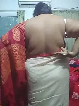 momo_loves's cam snapshot