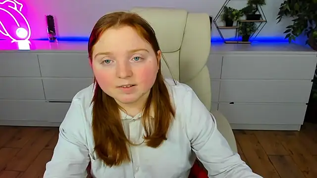 KattyRose8's cam snapshot