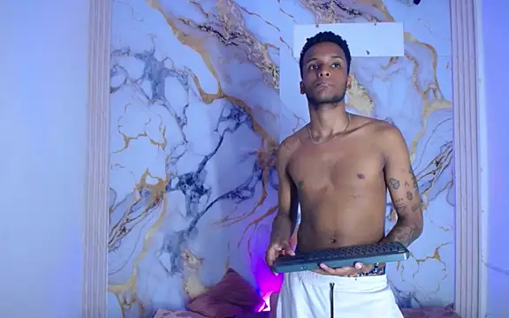 Damian_and_theo's cam snapshot