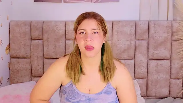 NanyMatrioska live sex cam