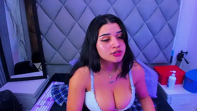 venusowen_'s cam snapshot