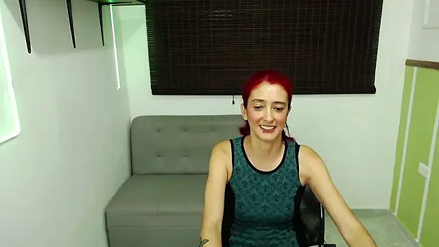 Ruby_Your_Milf's cam snapshot