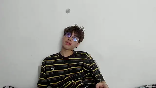 Dio__morningstar's cam snapshot