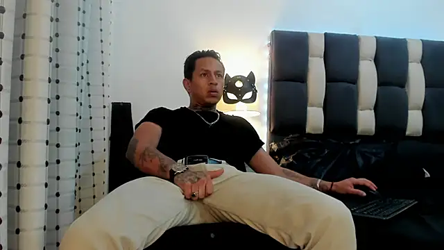 cami-coral1's cam snapshot