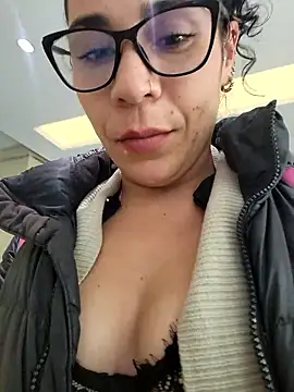 mia_velvet1's cam snapshot