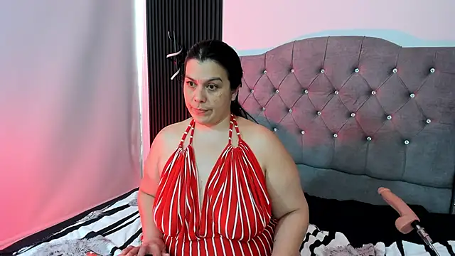 martina_foxy_'s cam snapshot