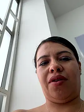 Ariana-07's cam snapshot