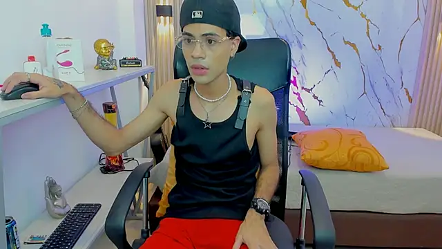 JacobBlackwell_ live sex cam