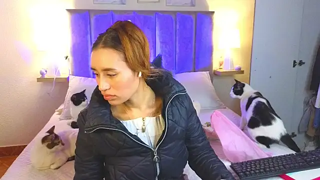 juliana-mancini's cam snapshot