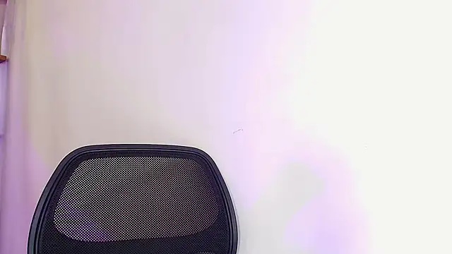 Sassy--Girl live sex cam