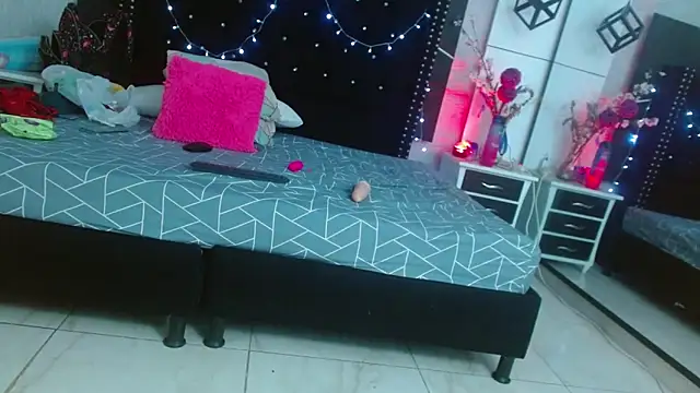 KarlaRoa's cam snapshot