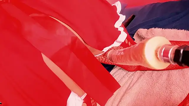 roberts_kloe's cam snapshot