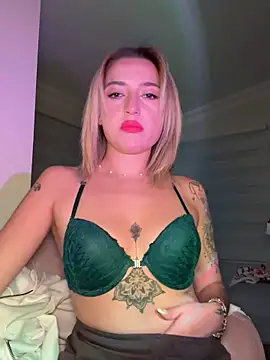 yaprakmericc live sex cam