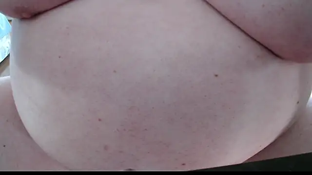 SamsSecrets's cam snapshot