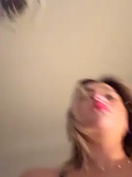 yaprakmericc's cam snapshot