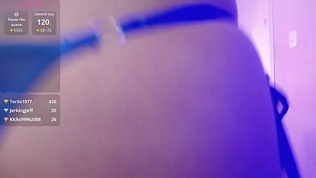 ingrid03_taffur's cam snapshot