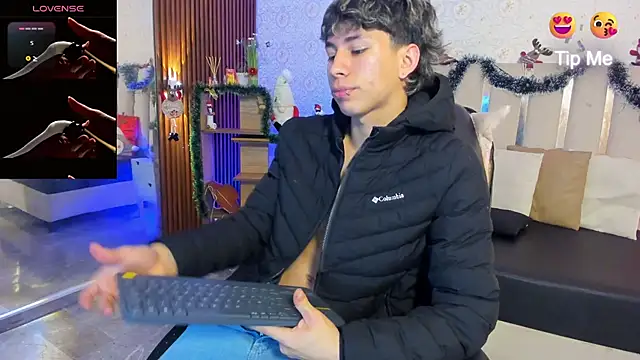 kaelwolf_tay's cam snapshot